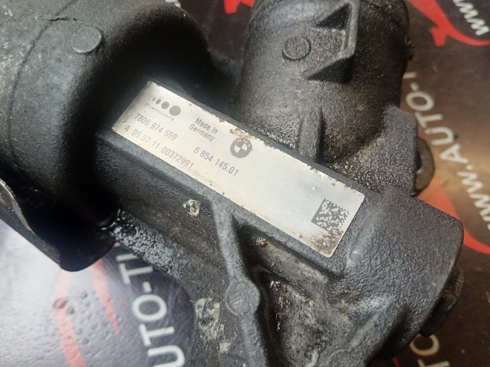 CREMAILLERE DE DIRECTION BMW 520 F10 REFERENCE: 6854145