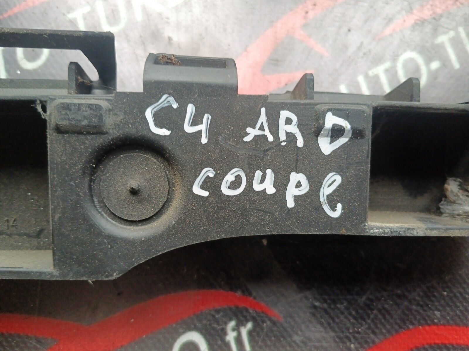 SUPPORT PARE CHOC ARRIERE DROIT CITROEN C4 COUPE