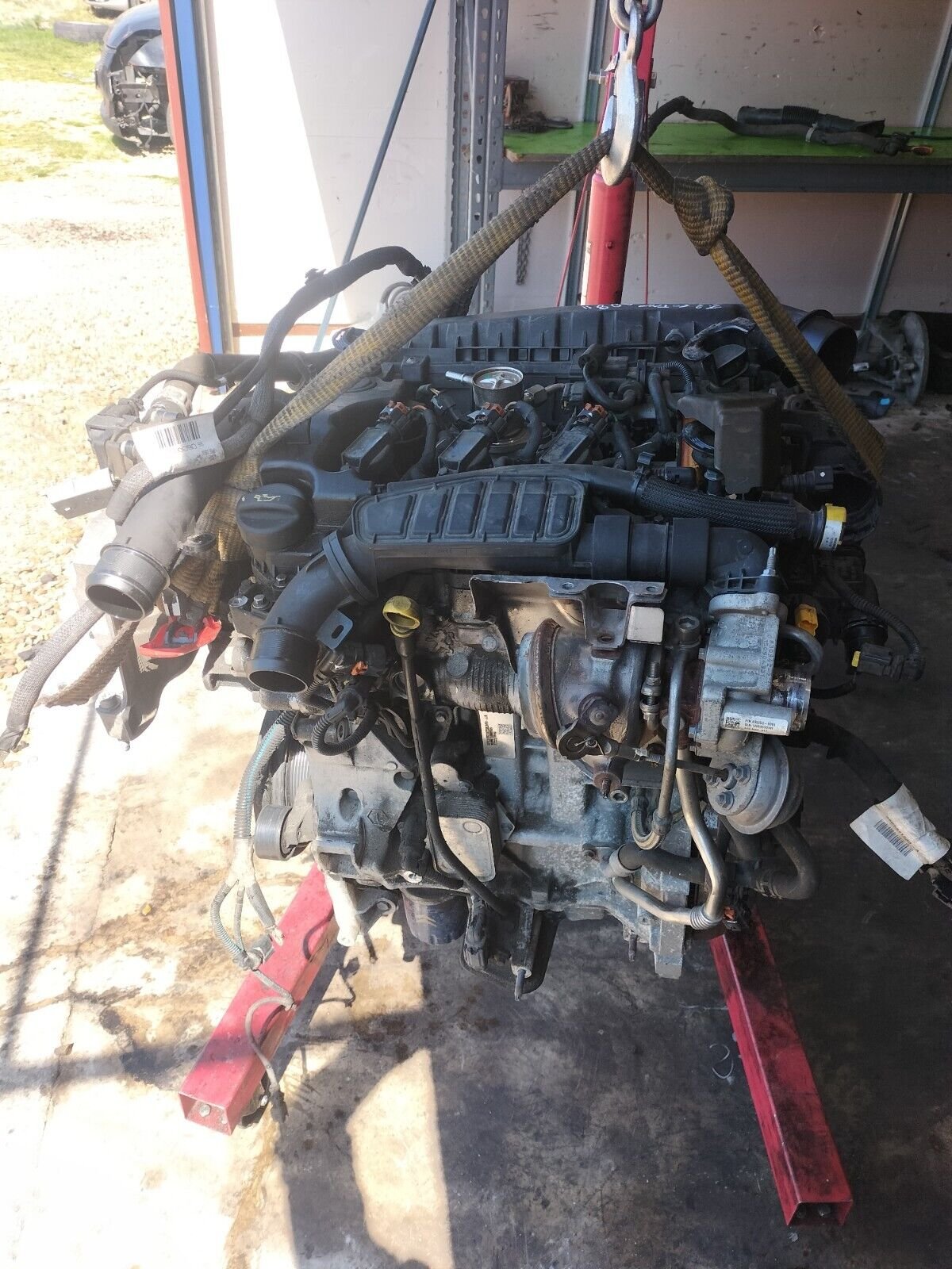 MOTEUR COMPLET  1.2 eTHP 110 CH PURTECH  EB2DT/HNZ, EB2DTM/HNV, HNP 9676012010