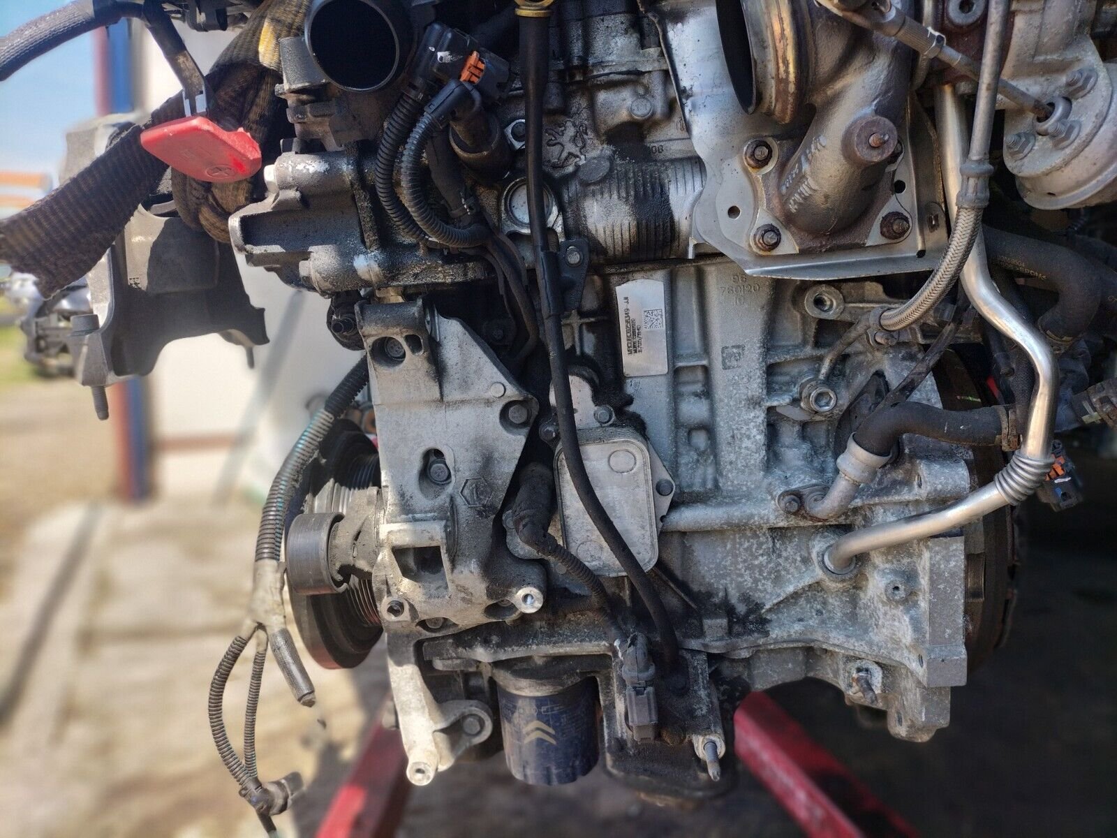 MOTEUR COMPLET  1.2 eTHP 110 CH PURTECH  EB2DT/HNZ, EB2DTM/HNV, HNP 9676012010