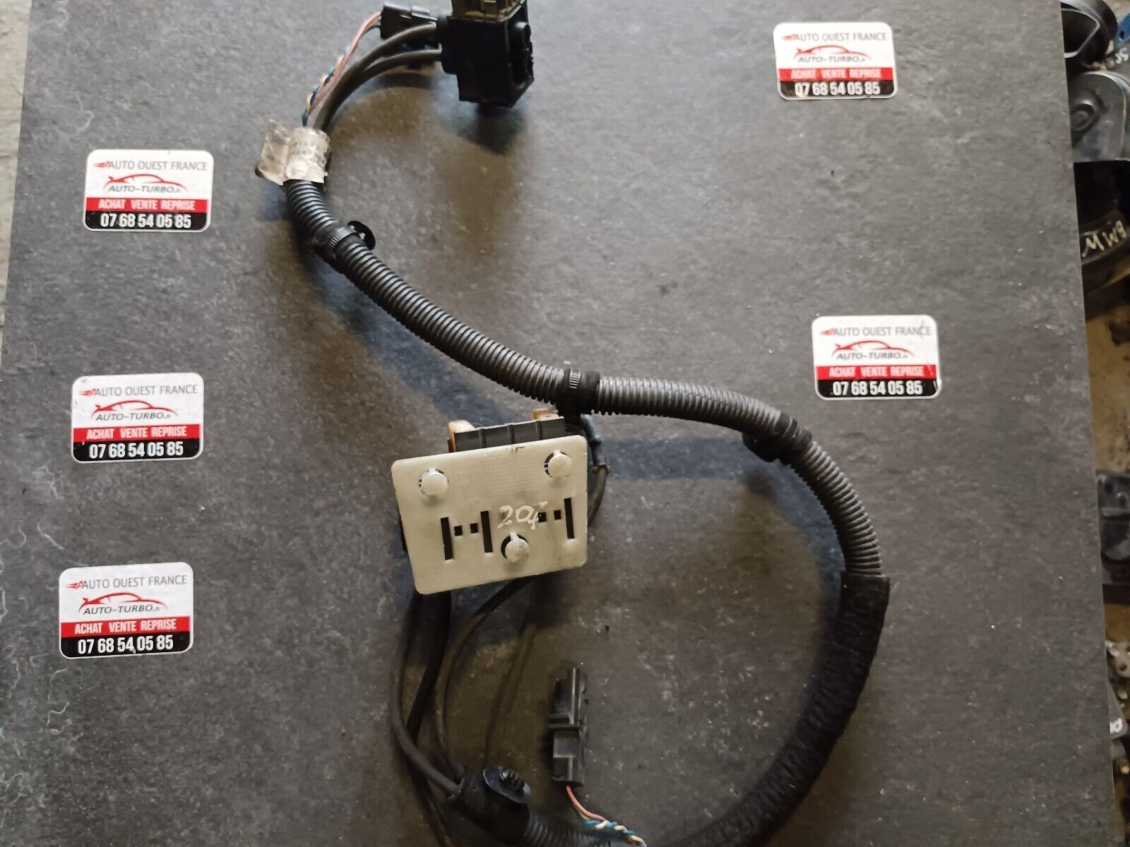 BOITIER FUSIBLES PSA 1.6HDI PEUGEOT 207 REFERENCE: 9656984480