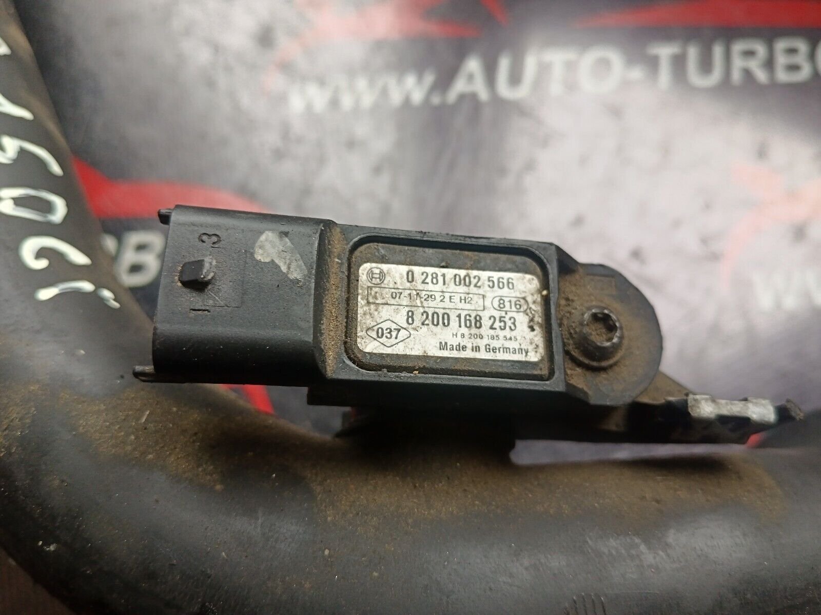 DURITE TUYAU CLIO 3 1.5DCI REFERENCE: 8200468372