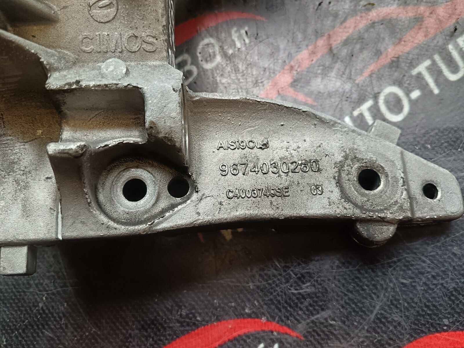 SUPPORT MOTEUR PEUGEOT 2008 1.6HDI 110CH REFERENCE: 9674030280