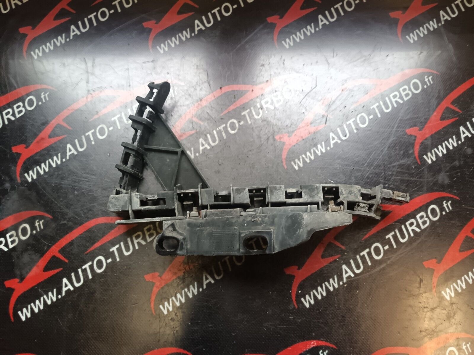 SUPPORT PARE CHOC AVANT DROIT CITROEN C4 PICASSO REFERENCE: 9653832780