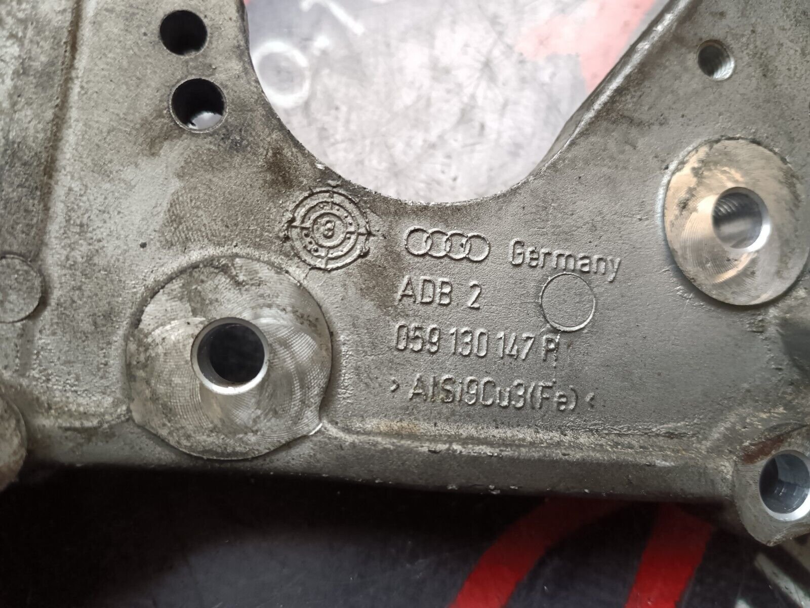 SUPPORT POMPE A CARBURANT AUDI A5 3.0TDI 245CH REFERENCE: 059130147