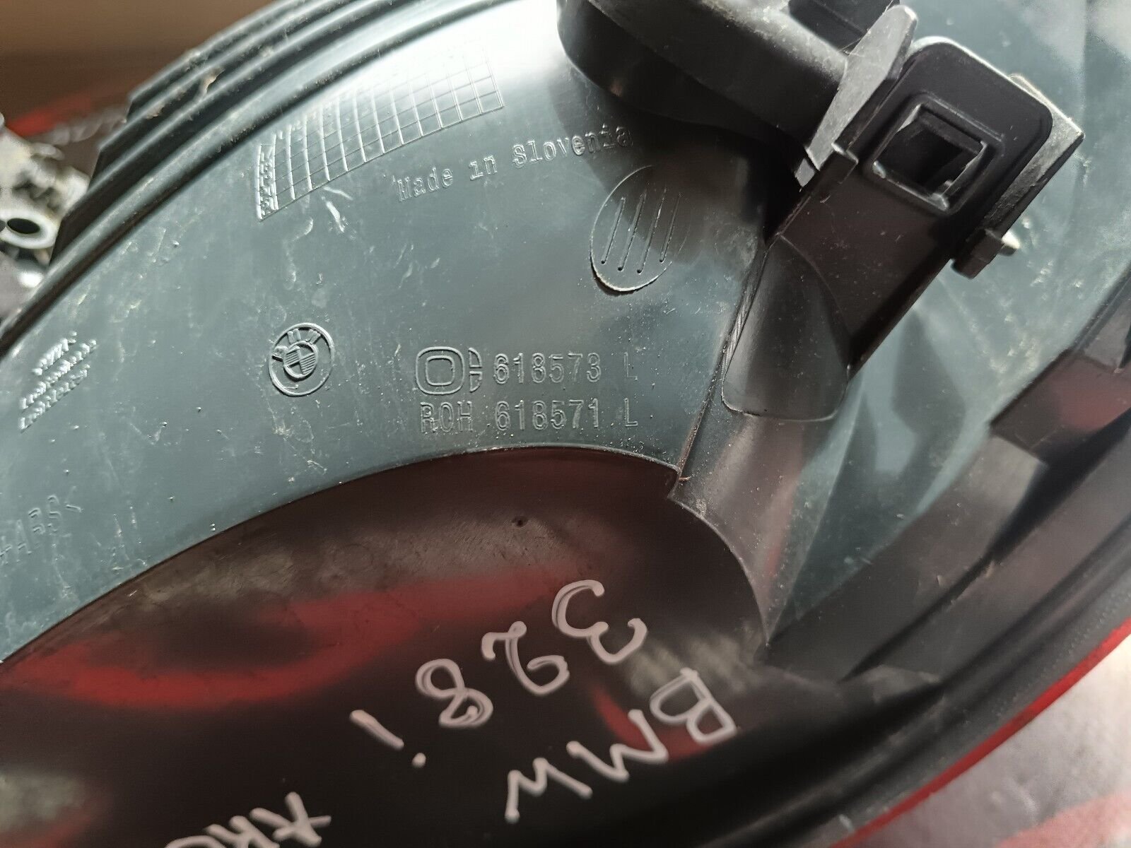 FEUX ARRIERE GAUCHE PRINCIPALE BMW 328i GT F34 REFERENCE: 618573