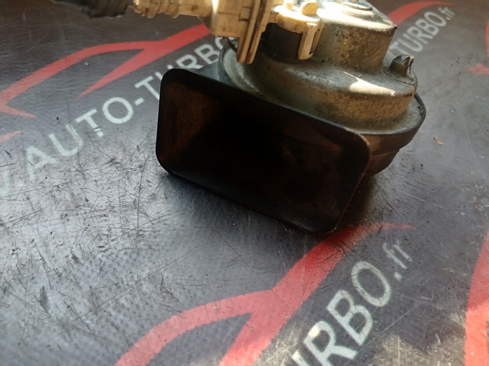 KLAXON PEUGEOT 2008 REFERENCE 0055306