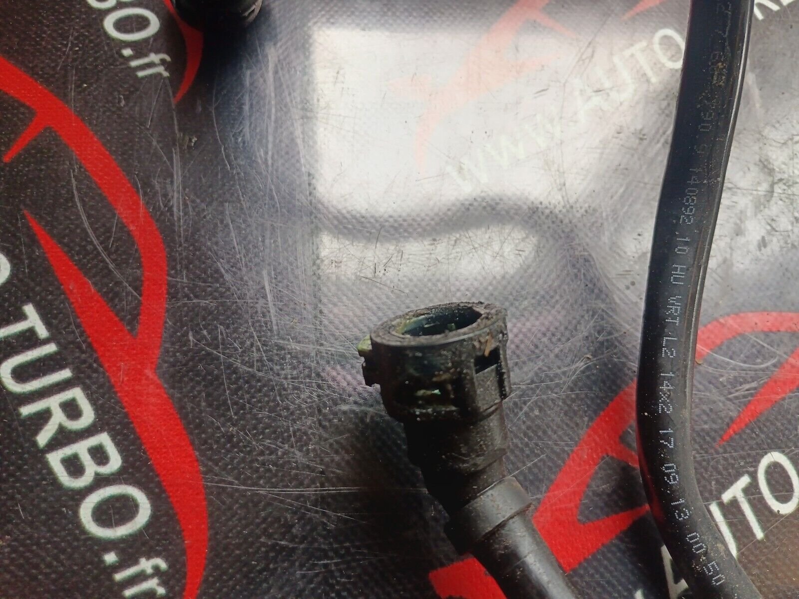 TUYU DURIT BMW 328iGT REFERENCE: 7604981