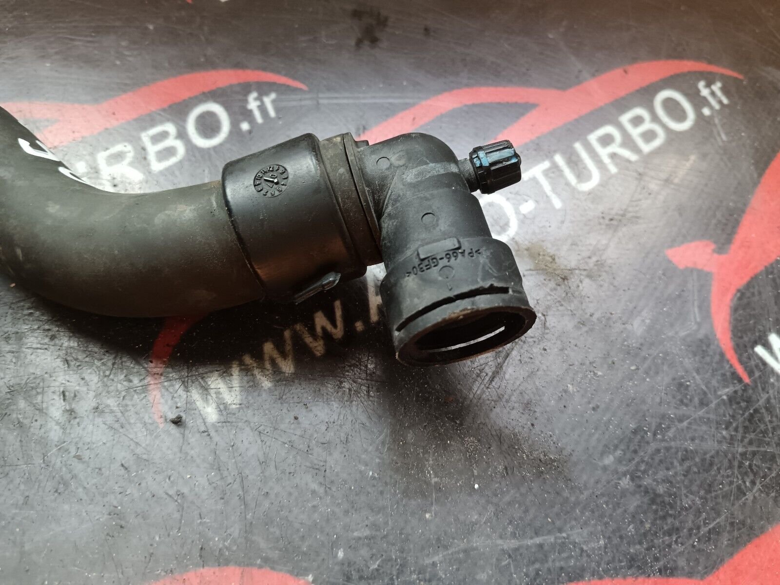 DURIT TUYAU PEUGEOT 2008 1.6eHDI