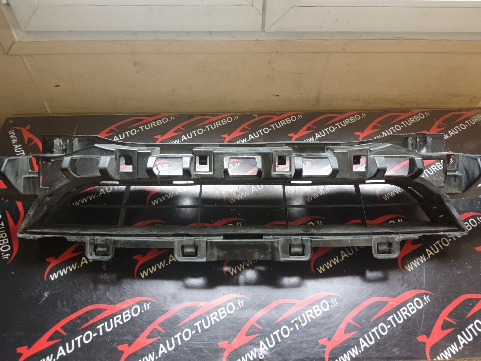 CALANDRE CENTRALE  BMW 328iGT REFERENCE: 7293808