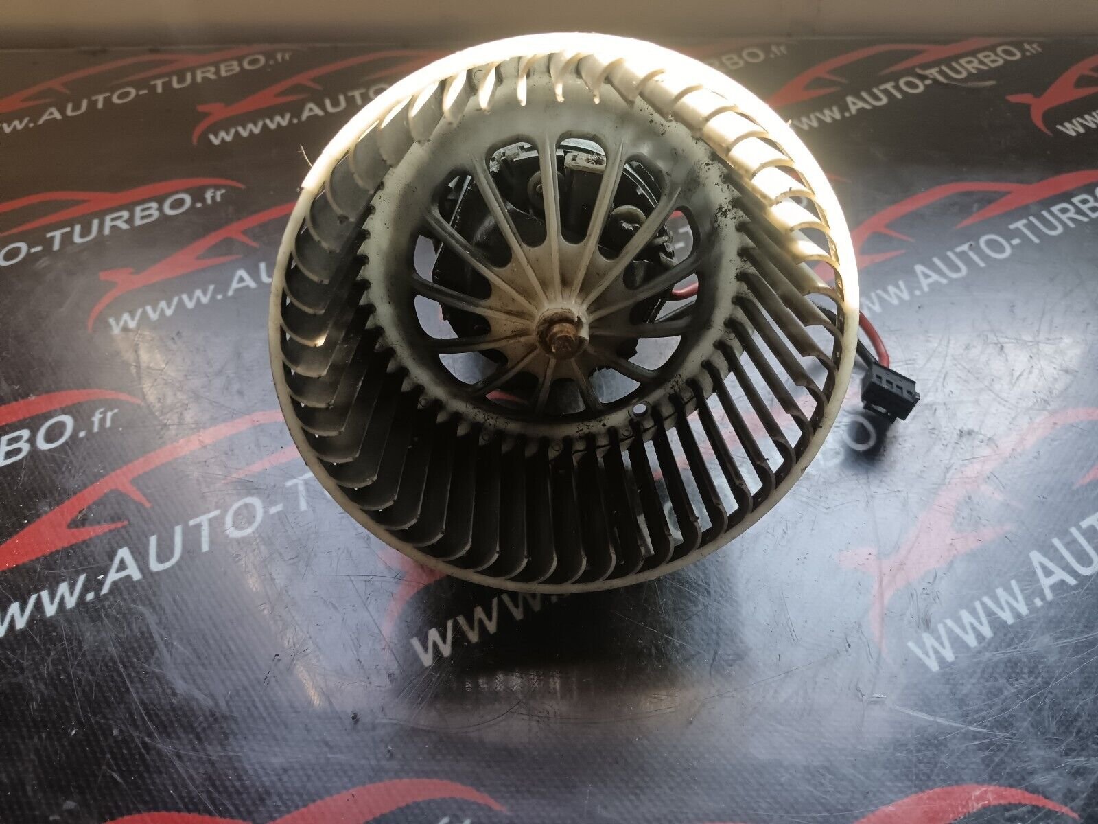 VENTILATEUR DE CHAUFFAGE BMW SERIE 1 REFERENCE R1316