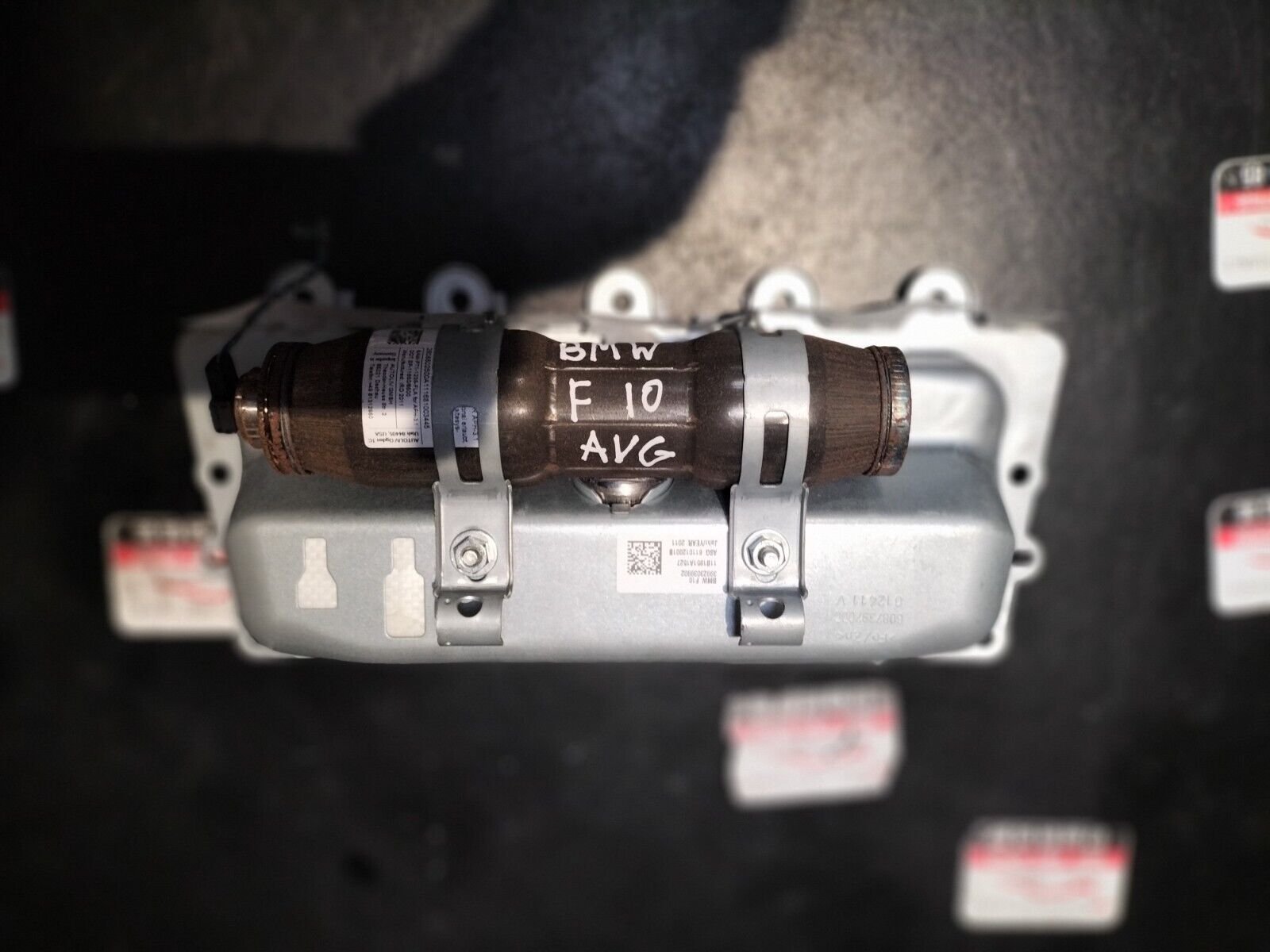 AIRBAG FRONTAL PASSAGER BMW F10 VOLANT A DROITE 611012001B