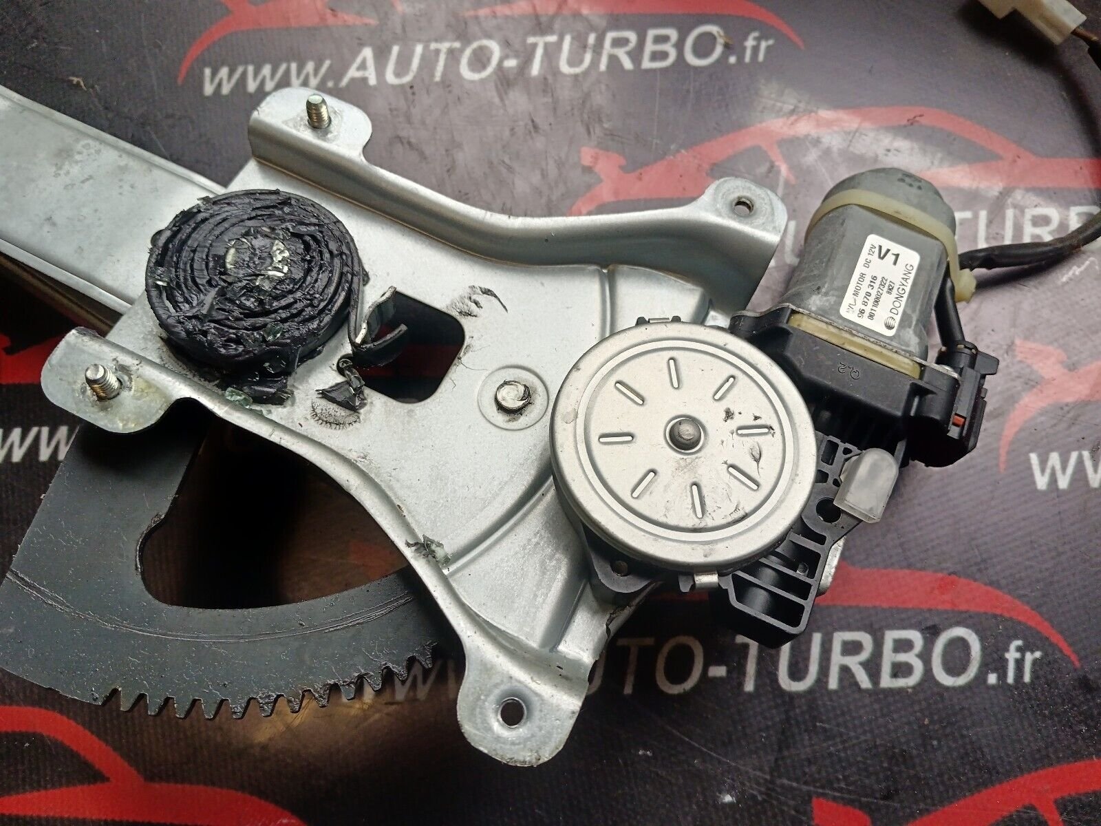 MECHANISME LEVE GLACE AVANT GAUCHE AVEC MOTE CHEVROLET AVEO REFERENCE: 202005062