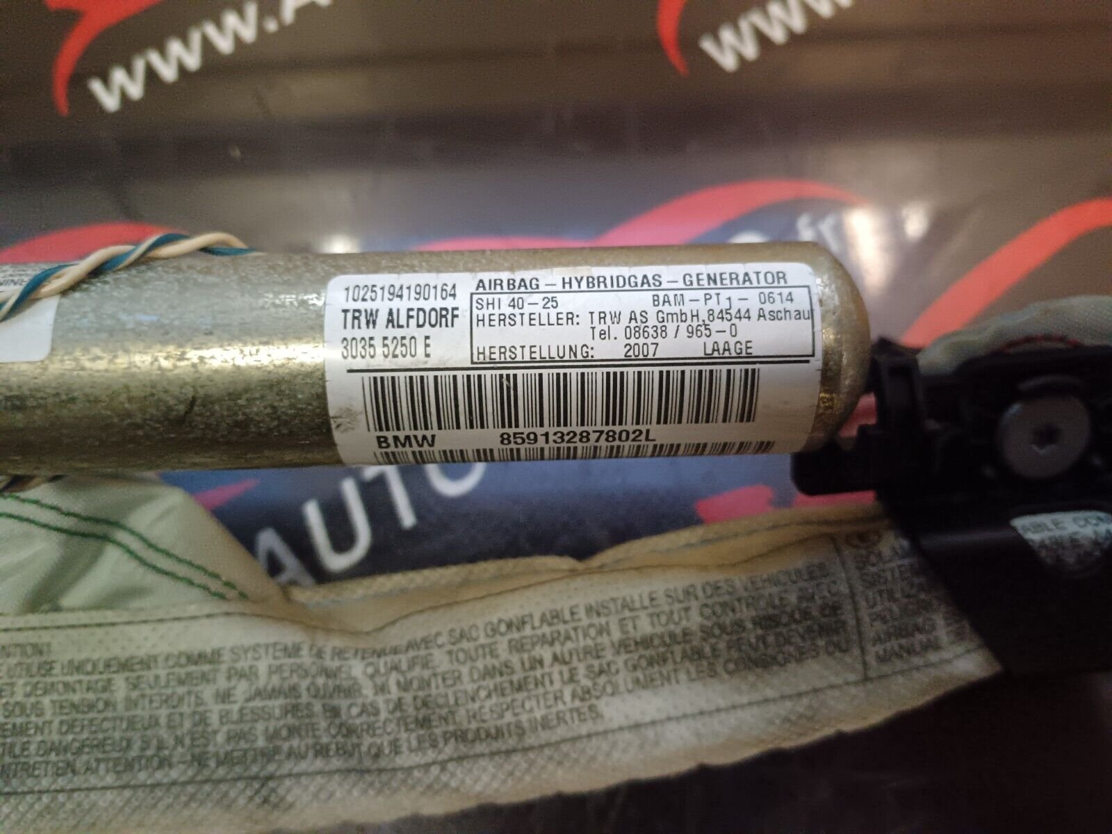 AIRBAG RIDEAU LATERAL AVANT DROIT BMW SERIE1 REFERENCE: 30355249