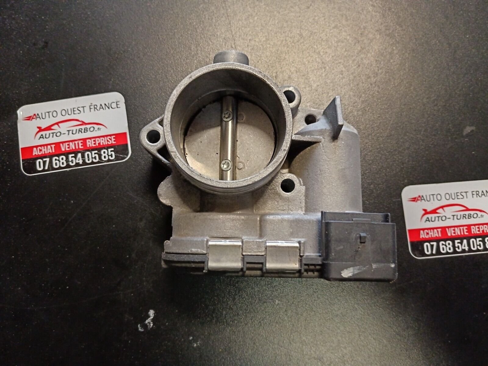 BOITIER DE PAPILLON  PSA 1.6 ESSENCE 109 CH REFERENECE: 0280750085