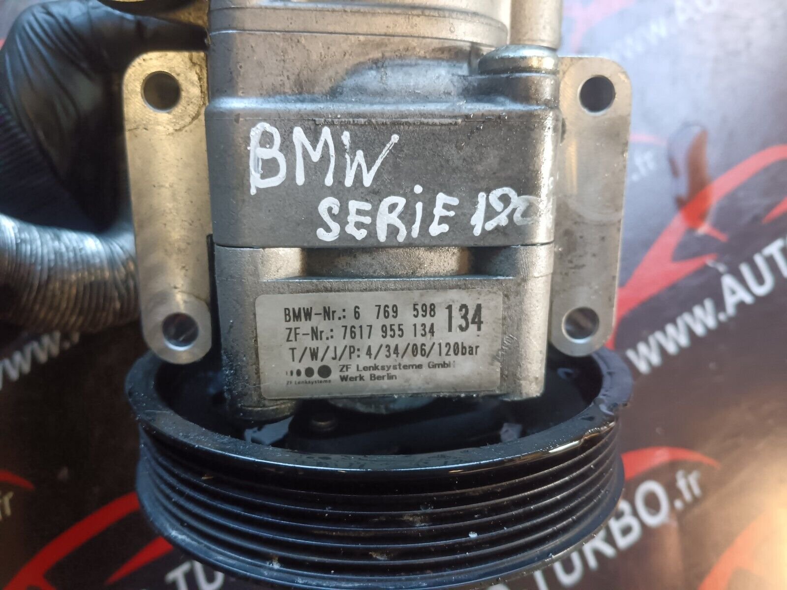 POMPE A L'EAU BMW SERIE 1 120i REFERENCE: 6769598