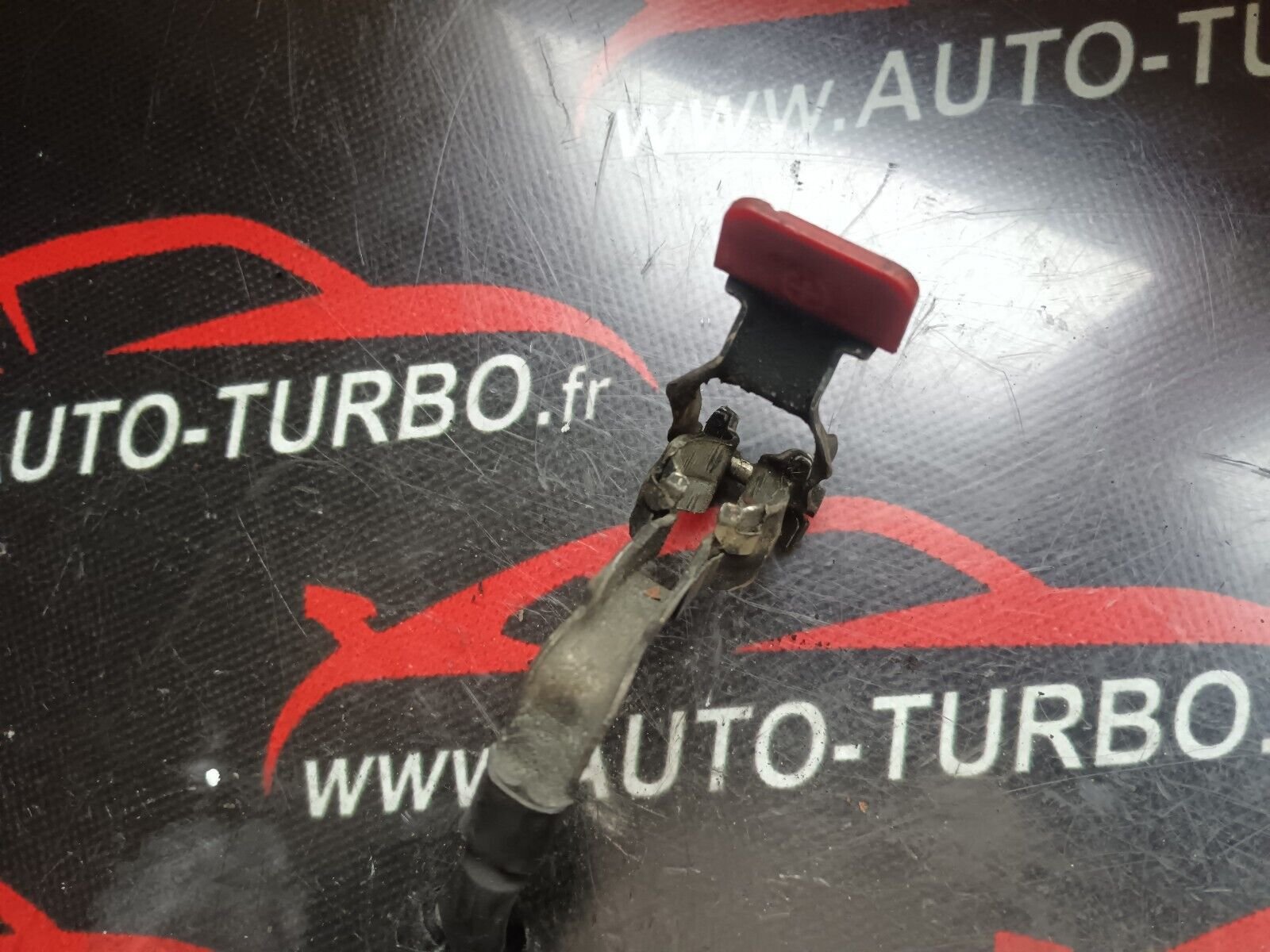 PORTE FUSIBLE CITROEN C4 1.6VTI 90CH COUPE REFERENCE: 9662286180