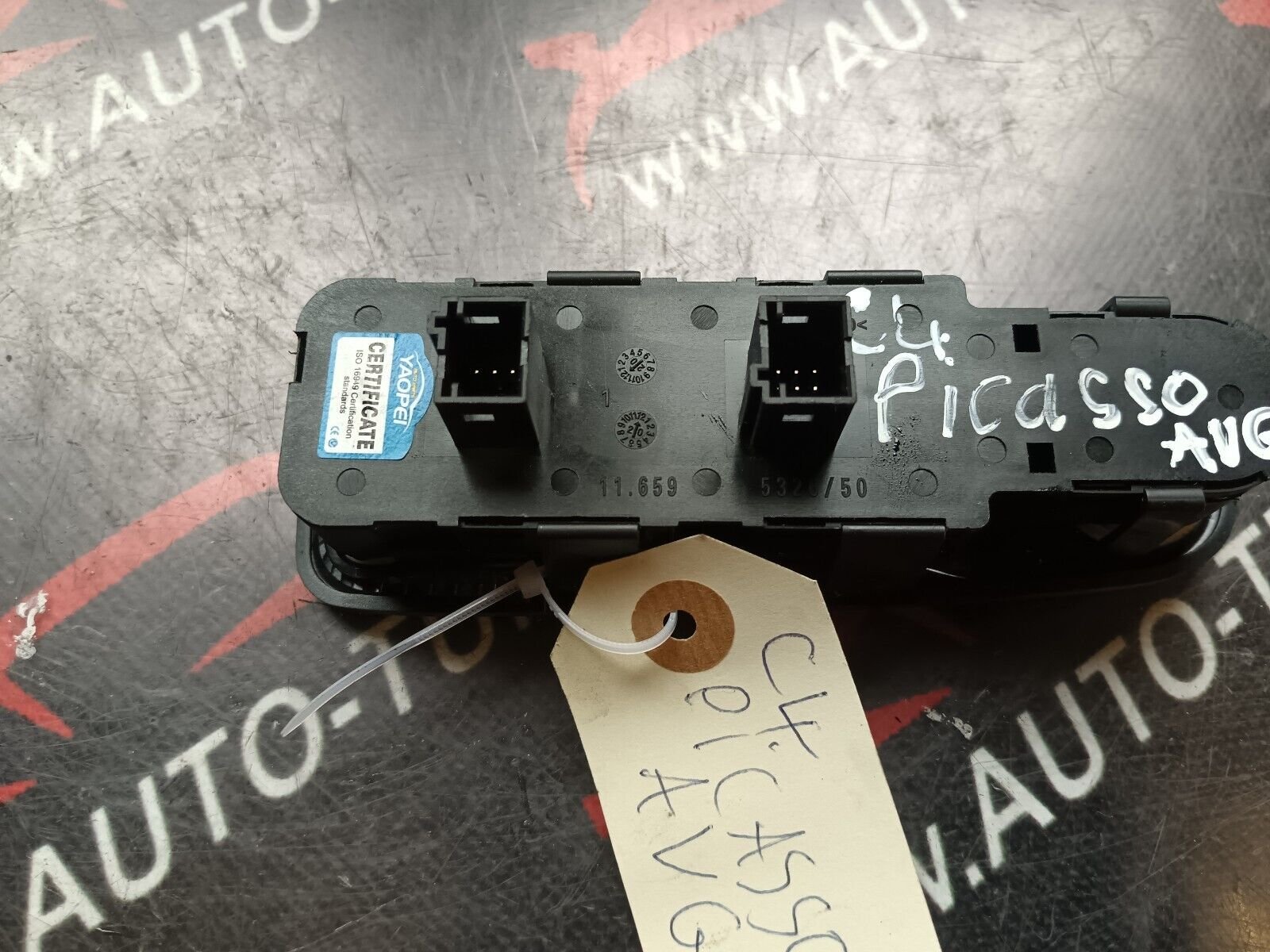 COMMANDE BOUTON LEVE VITRES AVANT GAUCHE C4 PICASSO