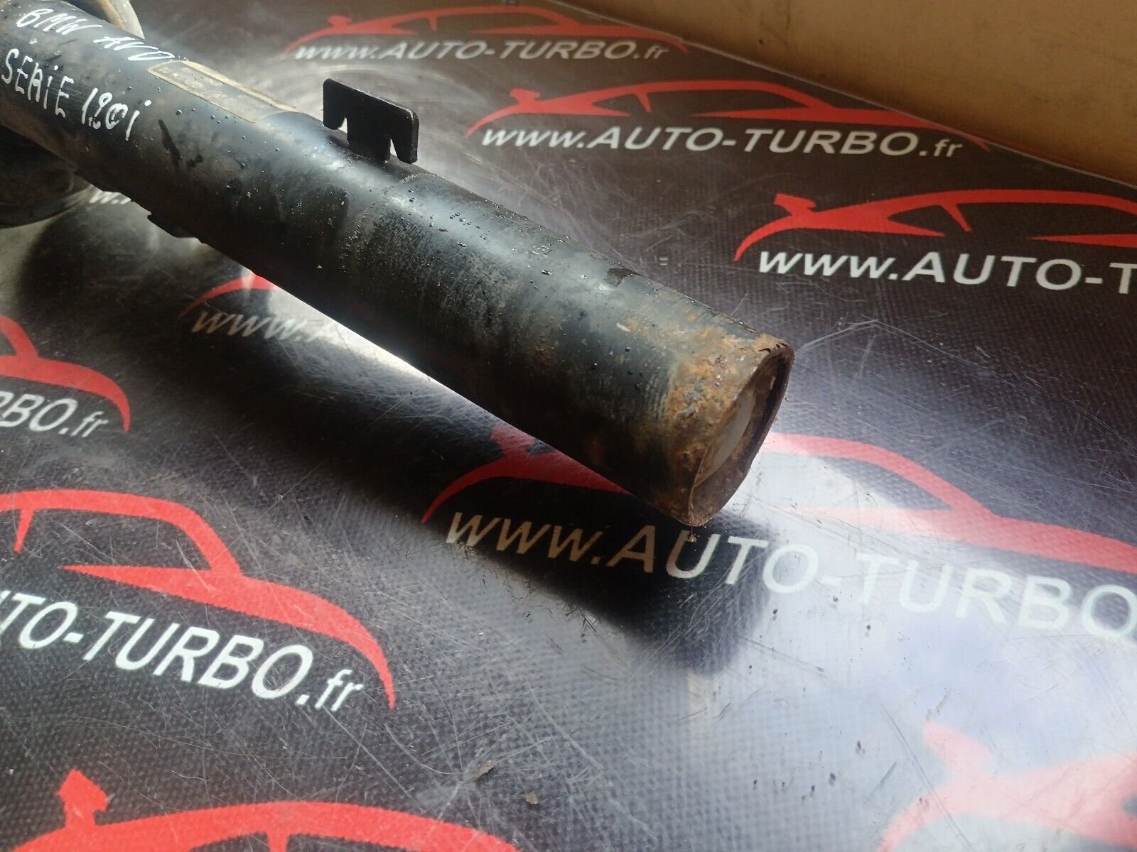 AMORTISSEUR JAMBE AVANT DROIT BMW SERIE 1 E87 120i 150CH REFERENCE: 6771554