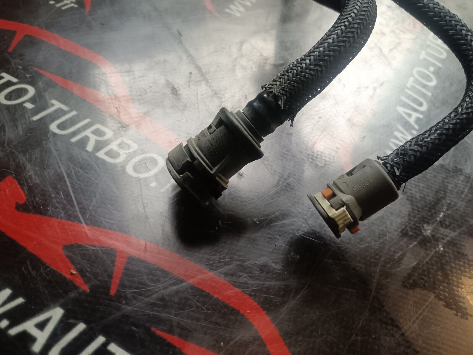 CONDUIT TUYAU PEUGEOT 308II REFERENCE: STU1408100