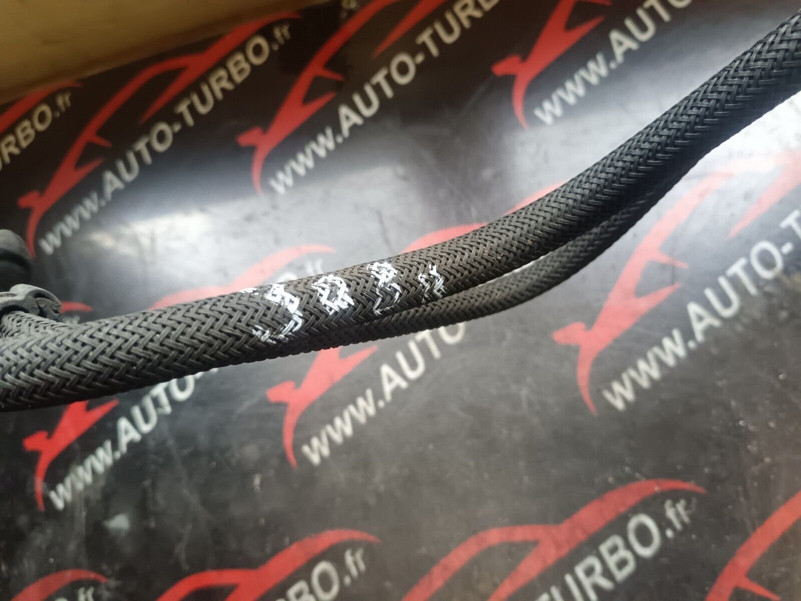 CONDUIT TUYAU PEUGEOT 308II REFERENCE: STU1408100