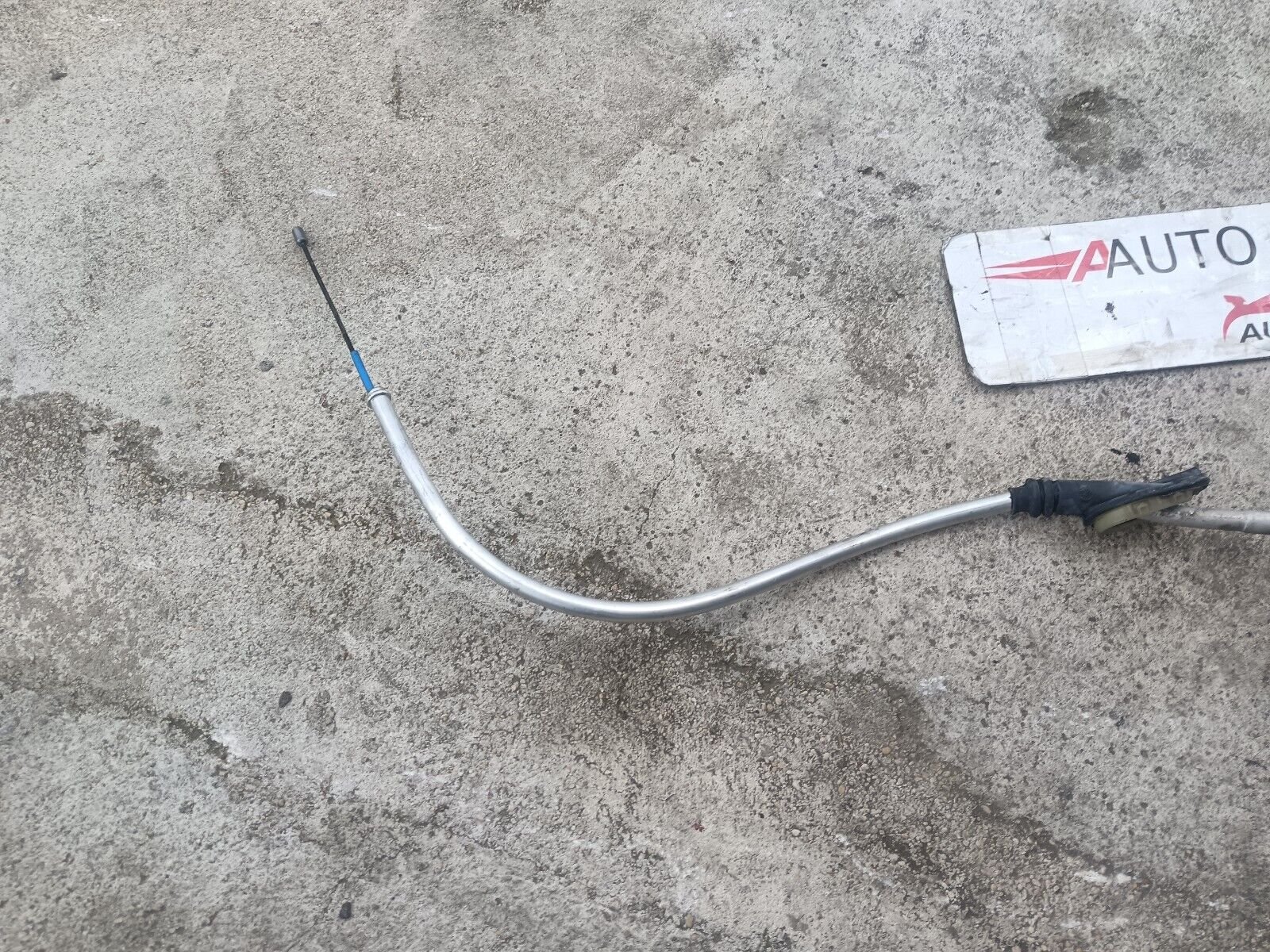 CABLE FREIN A MAIN GAUCHE PEUGEOT 308II REFERENCE: 9807637880