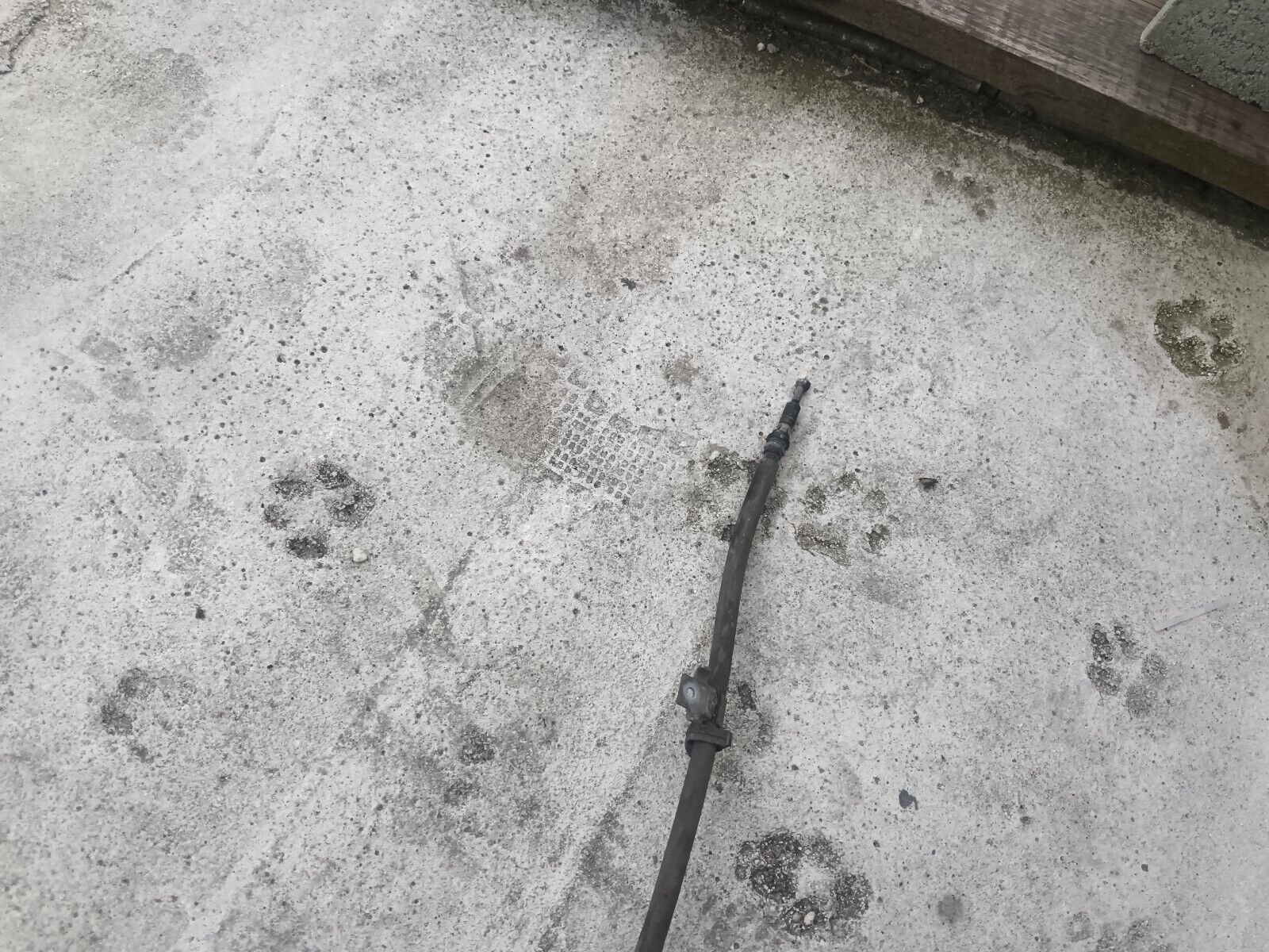 CABLE FREIN A MAIN GAUCHE PEUGEOT 308II REFERENCE: 9807637880