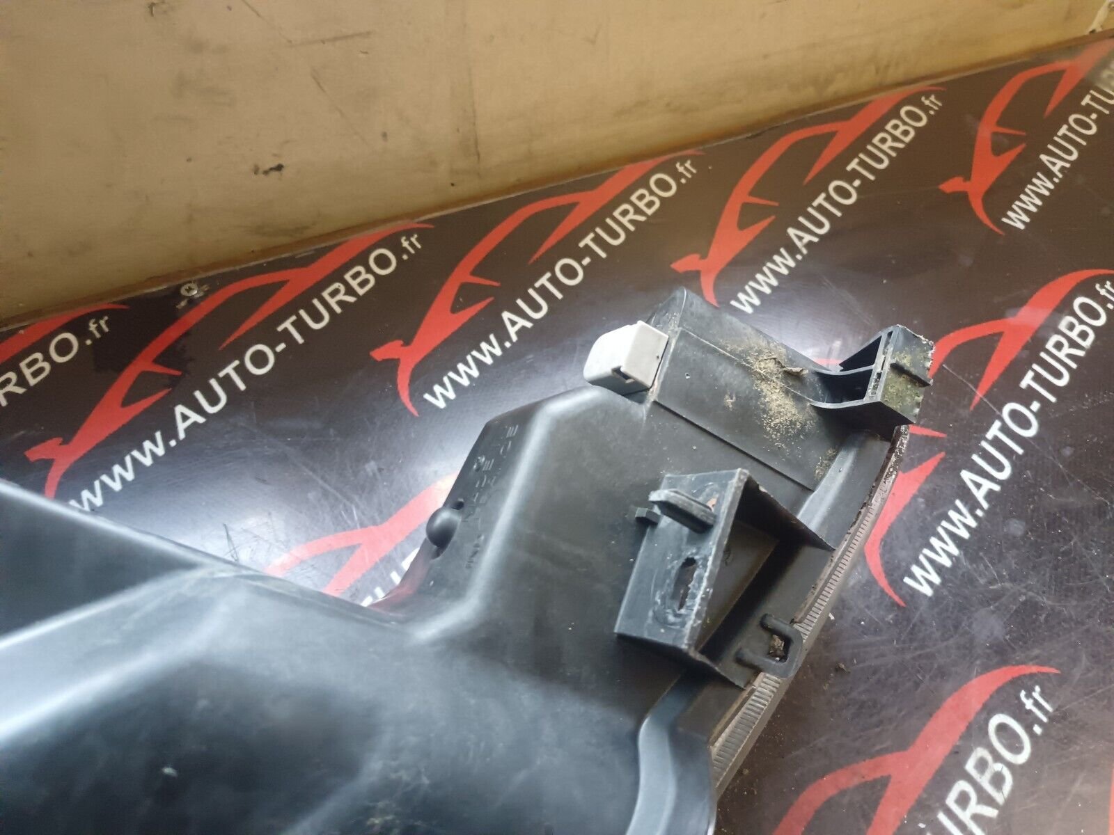 PHARE FEUX AVANT GAUCHE PEUGEOT 206 PHASE 1 REFERENCE: 9640559580