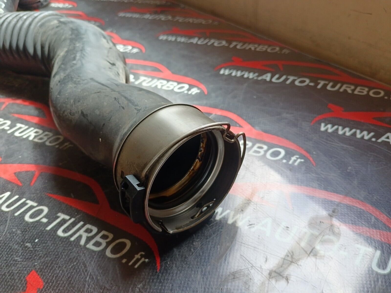 TUYAU D'ADMISSION  BMW 328i GT F34 REFERENCE: 7597592