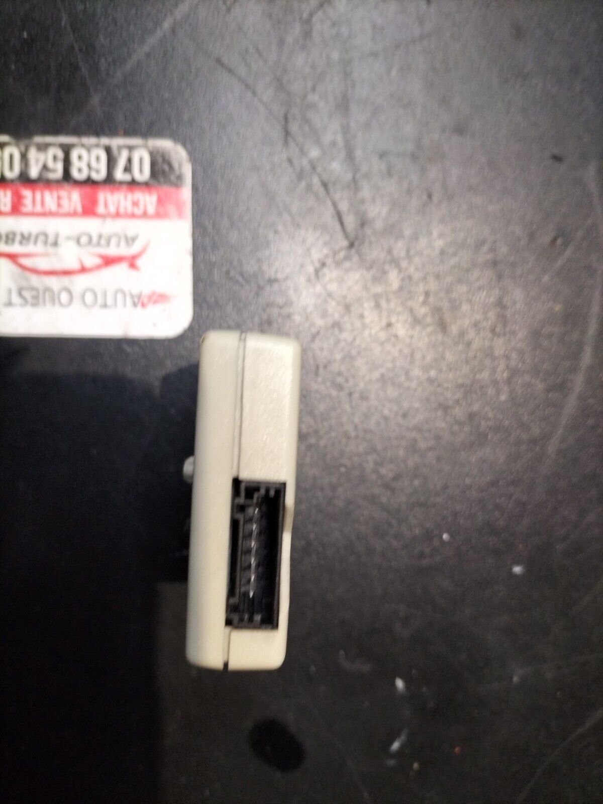 AMPLIFICATEUR ANTENNE  BMW F10 21367510 , EA9140179