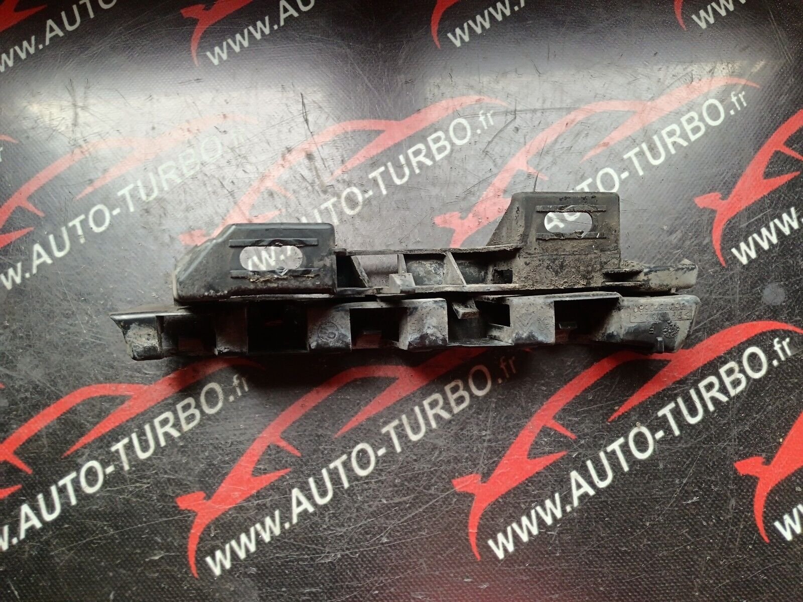 SUPPORT PARE CHOC AVANT DROIT CITROEN C4 1.6VTI 90CH COUPE REFERENCE: 9652507280