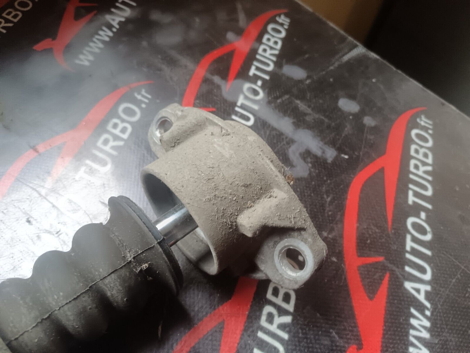 AMORTISSEUR ARRIERE DROIT CITROEN C4 1.6VTI 90CH COUPE REFERENCE: 313160