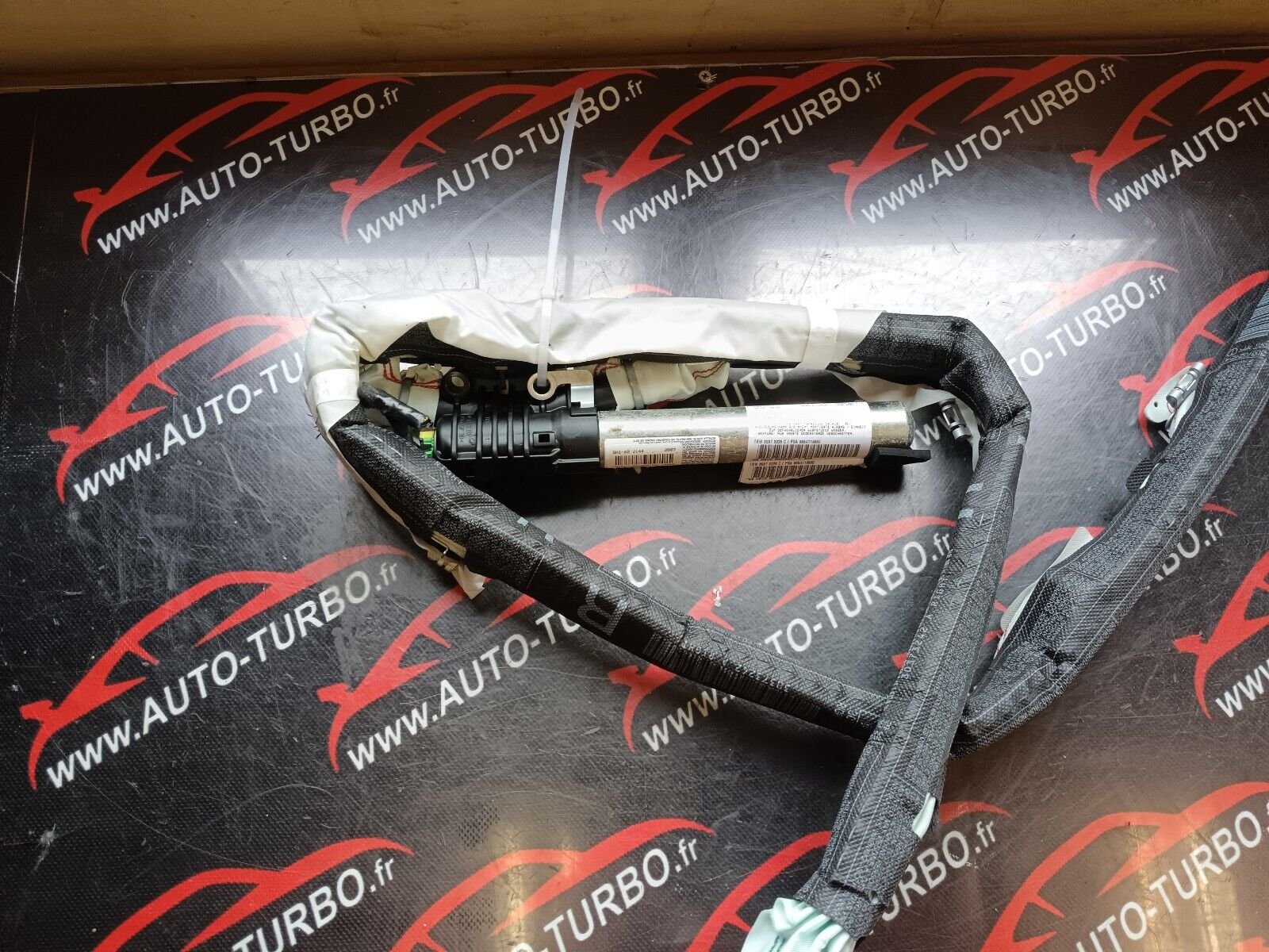 AIRBAG RIDEAU AVANT DROIT CITROEN C4 PICASSO REFERENCE: 9654114980