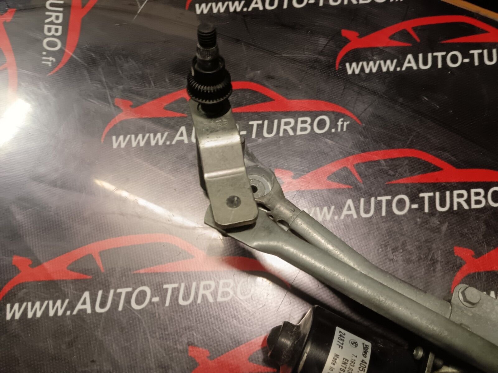 MECANISME ESSUIE GLACE BMW SERIE 1 REFERENCE: 7193036