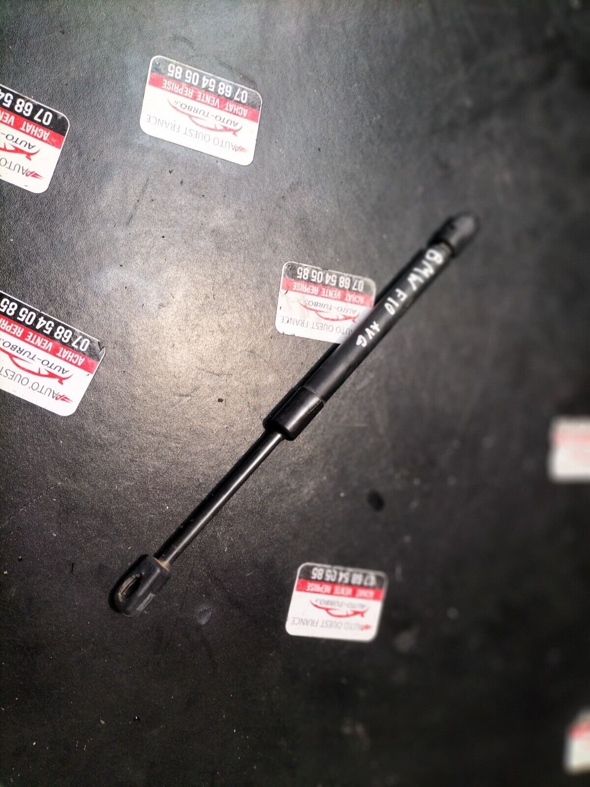 VERIN DE COFFRE BMW F10