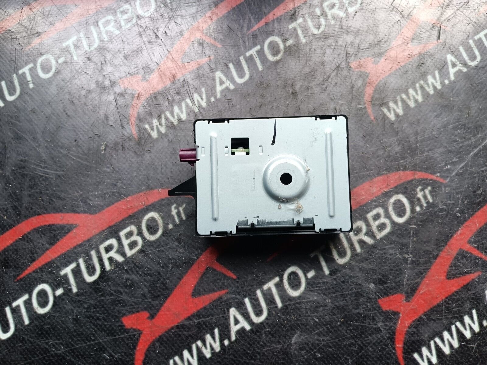 MODULE ELECTRONIQUE BMW 328i GT F34 REFERENCE: BU923091104