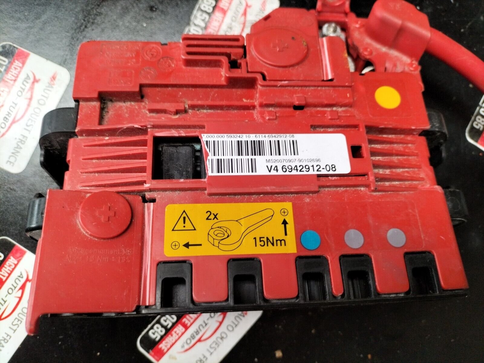 PORTE FUSIBLE SECURITE BATTERIE  BMW SERIE1 E87 6942912-08