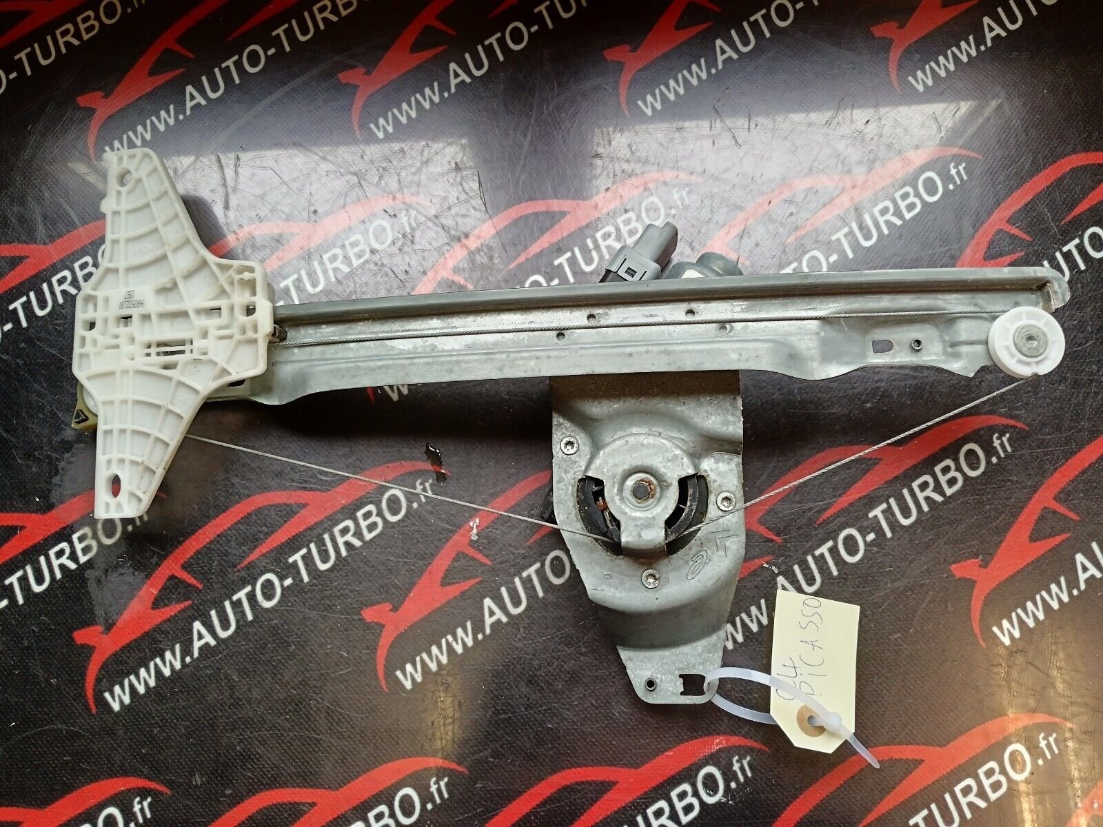 MECHANISME LEVE VITRE ARRIERE GAUCHE C4 PICASSO REFERENCE: 135090222