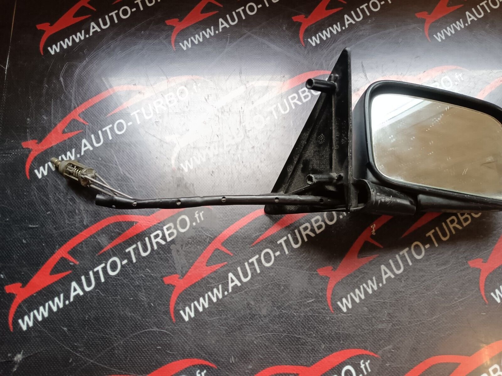 RETROVISEUR DROITN VOLKSWAGEN REFERENCE: 191857502