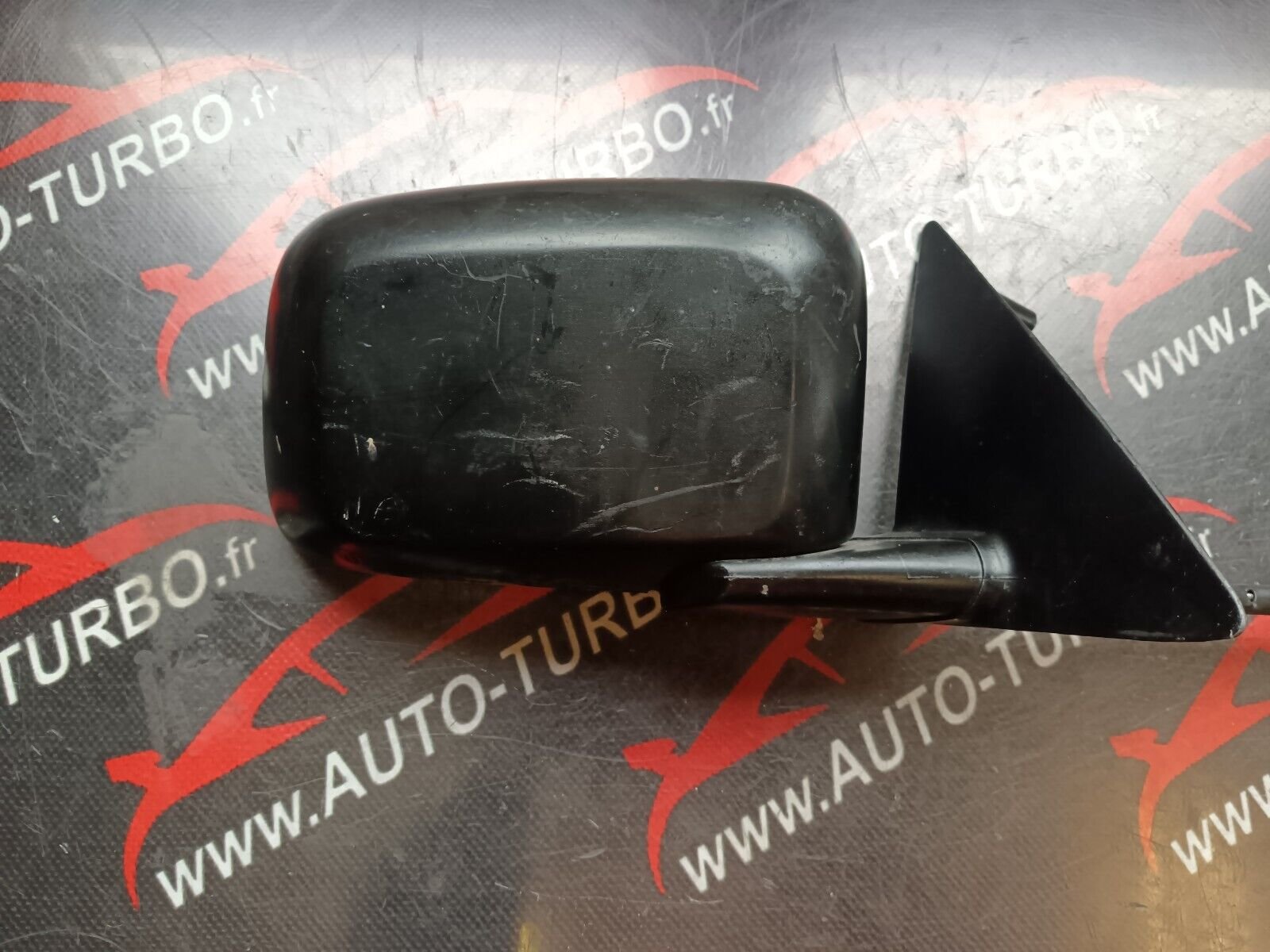 RETROVISEUR DROITN VOLKSWAGEN REFERENCE: 191857502