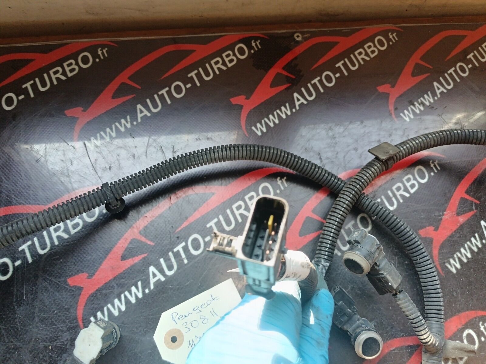 CAPTEURS DE STATIONNEMENT PEUGEOT 308II REFERENCE: 1176481X