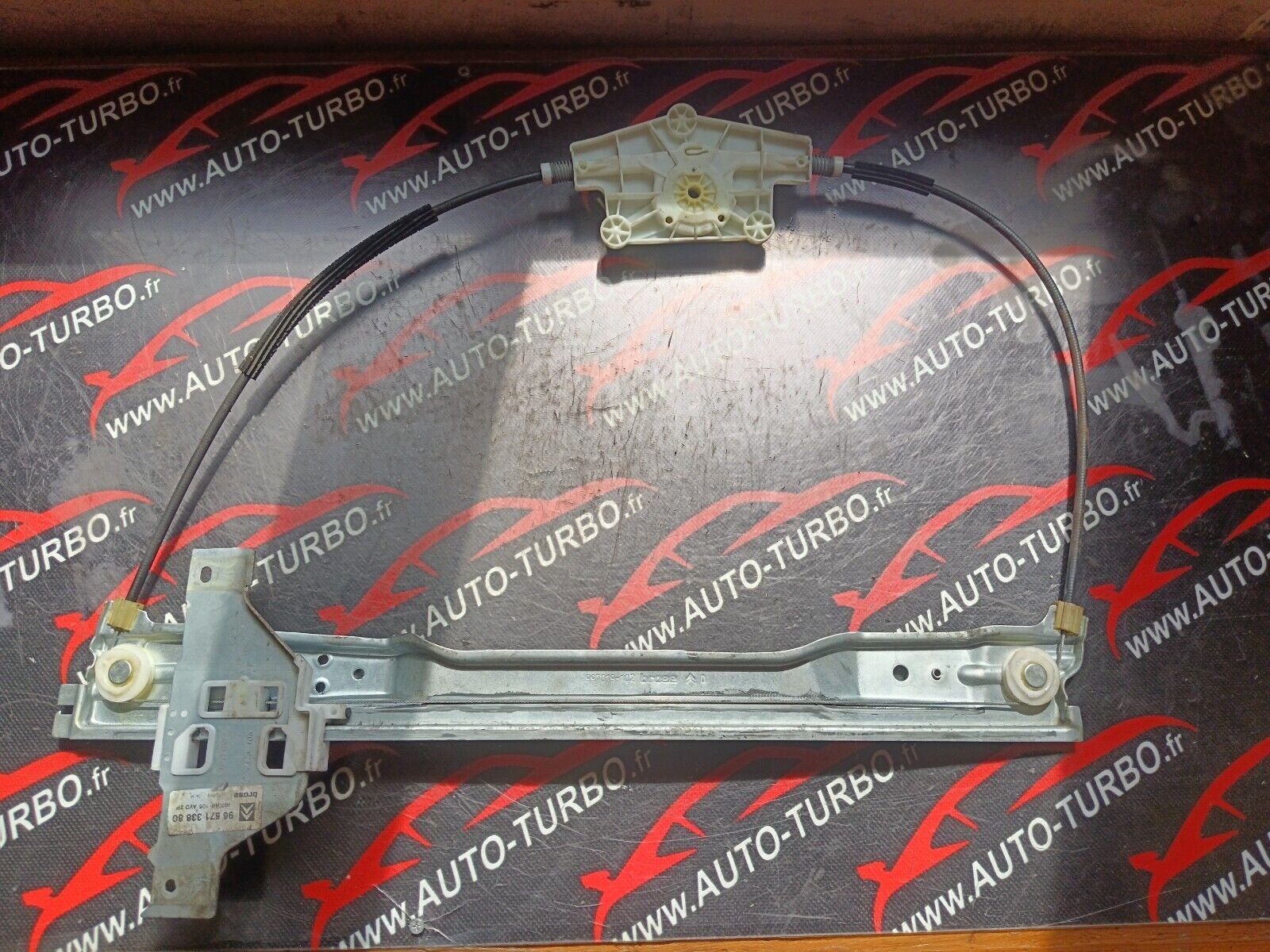 MECHANISME LEVE VITRE  CITROEN C4 1.6VTI 90CH COUPE REFERENCE:9657133880