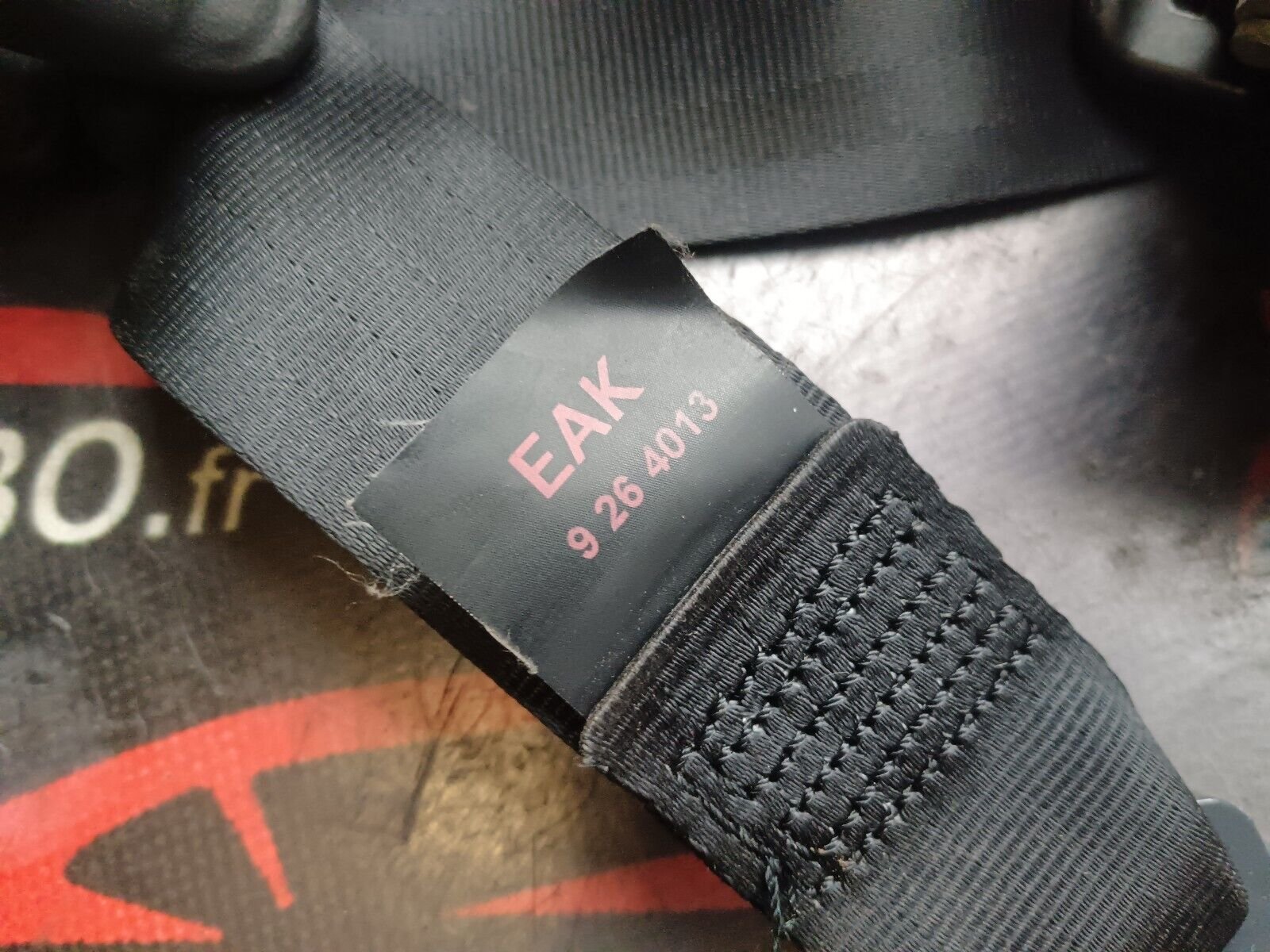 CEINTURE DE SECURITE ARRIERE GAUCHE CITROEN C4 1.6VT COUPE REFERENCE: 969264013