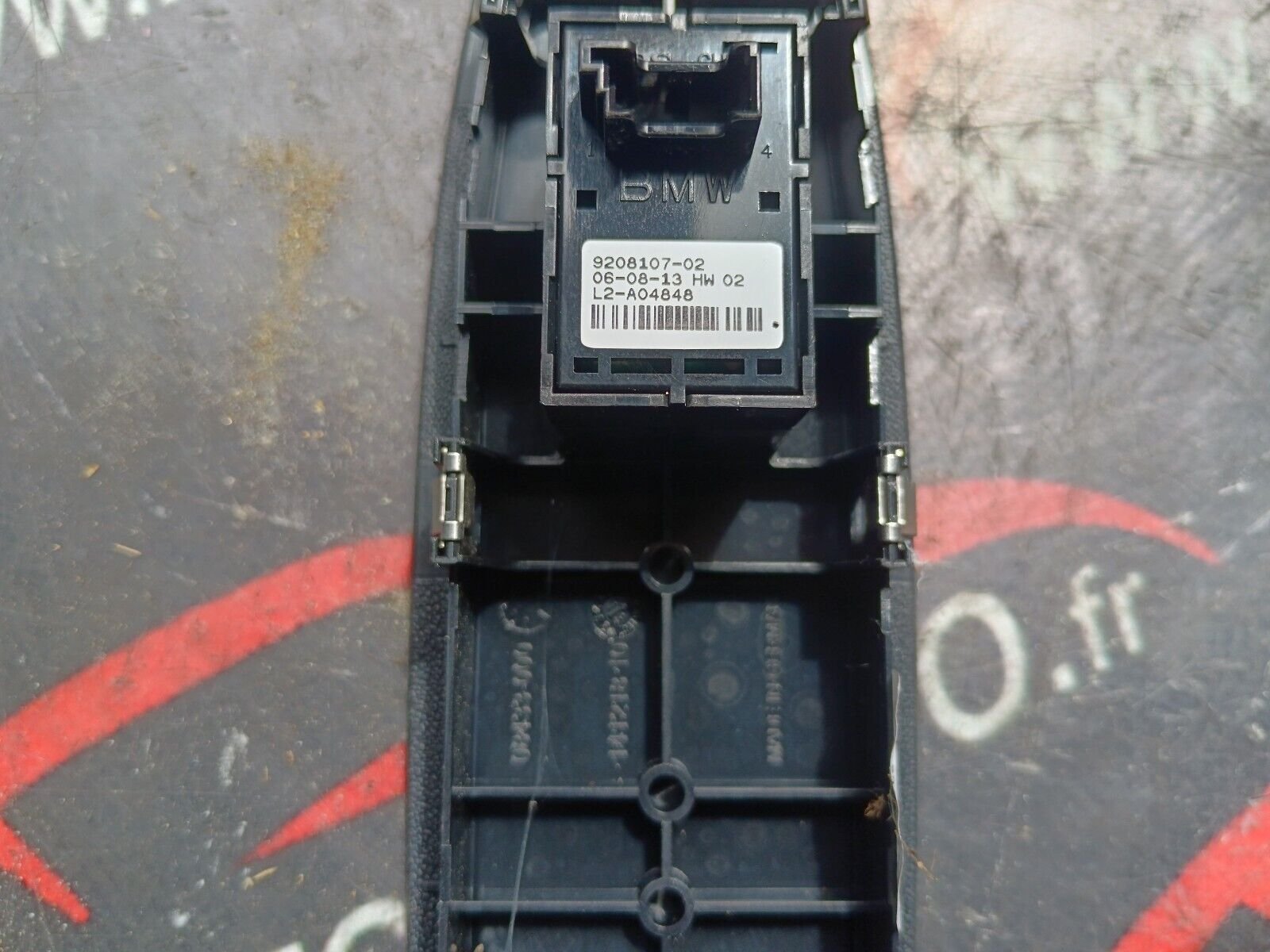 COMMANDE LEVE VITRE BMW 328i GT F34 REFERENCE: 9208107