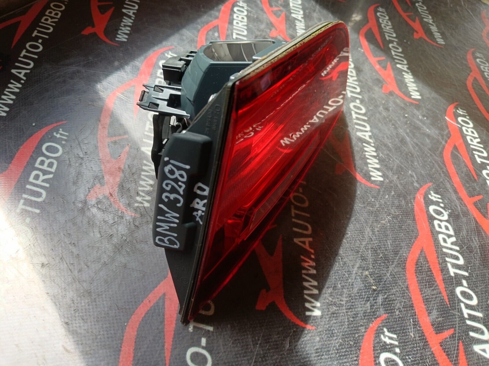 FEUX ARRIERE DROIT BMW 328i GT F34 REFERENCE: 618874