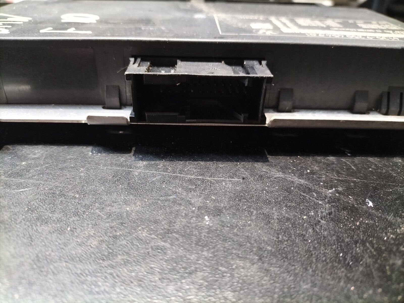 MODULE ELECTRONIQUE DE CARROSERIE BMW F10 6135-9250454901