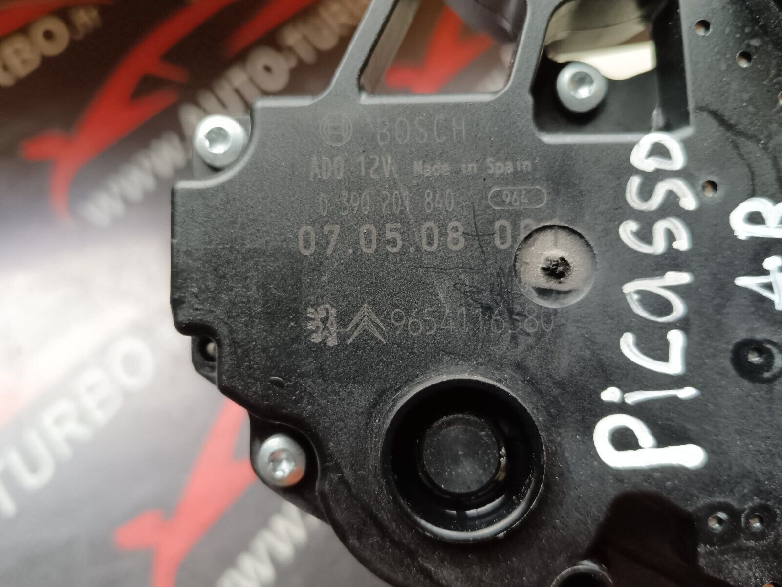 MOTEUR ESSUIE GLACE ARRIERE CITROEN C4 PICASSO REFERENCE: 9654116380