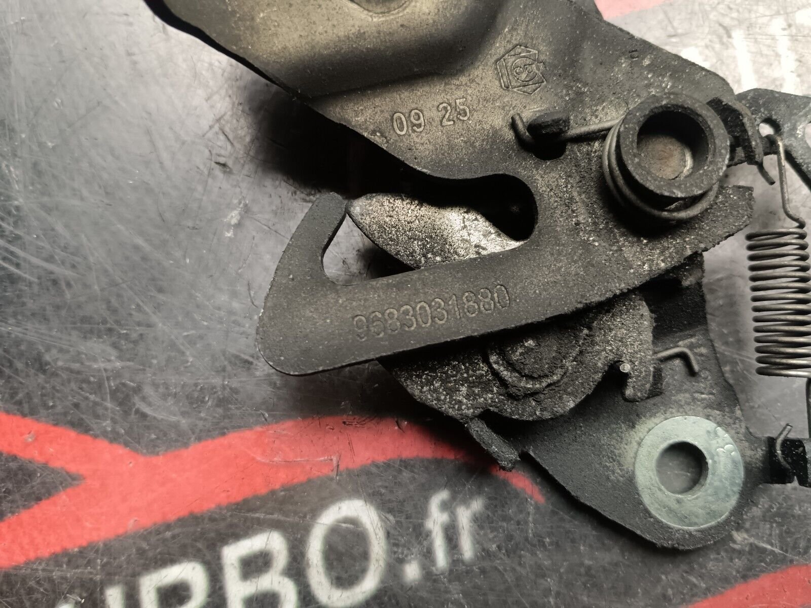 SERRURE CAPOT CITROEN C4 1.6VTI REFERENCE: 9683031880