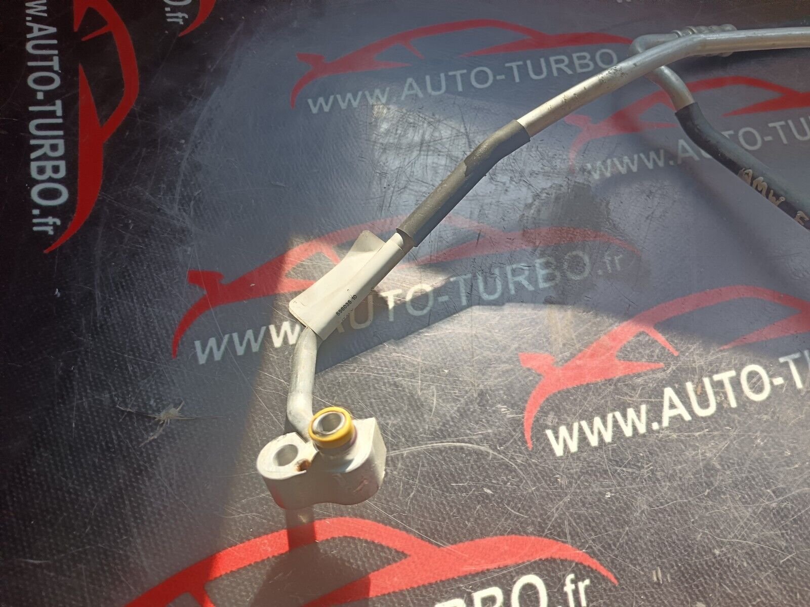 TUYAU CLIMATISATION BMW SERIE 1 E87 116i REFERENCE: 9151737