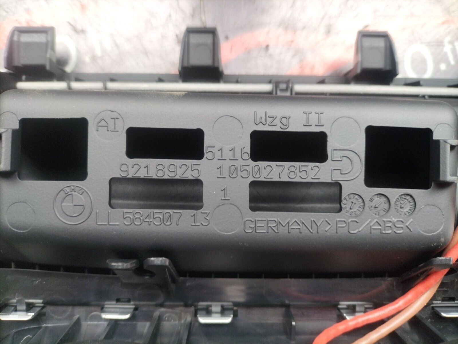 CONSOLE CENTRALE PORTE GOBELET   BMW F34 9218925 , 105027852